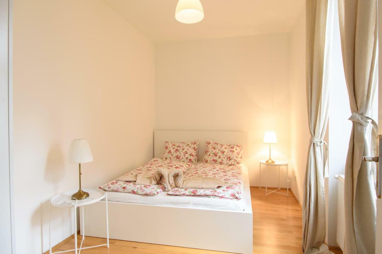 Central Living Apartment 1090 Viena Exterior foto